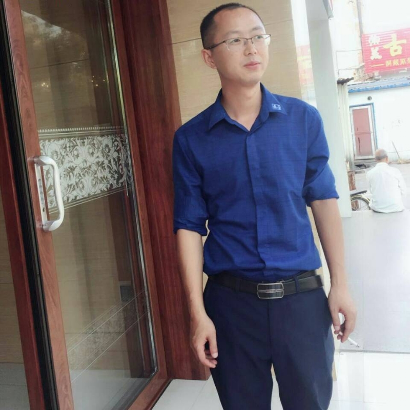 亦久懿旧的第一张照片--谷城上门女婿服务网